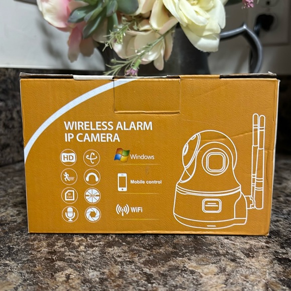 🕵️‍♀️Brand New In Original Box Wireless WiFi Alarm IP Intelligent Security Cam - Picture 2 of 5